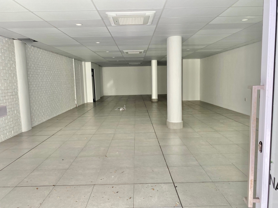 To Let commercial Property for Rent in Sea Point Western Cape